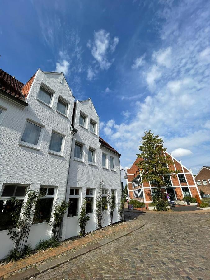 Hotel Xenia เฟลนส์บวร์ก ภายนอก รูปภาพ